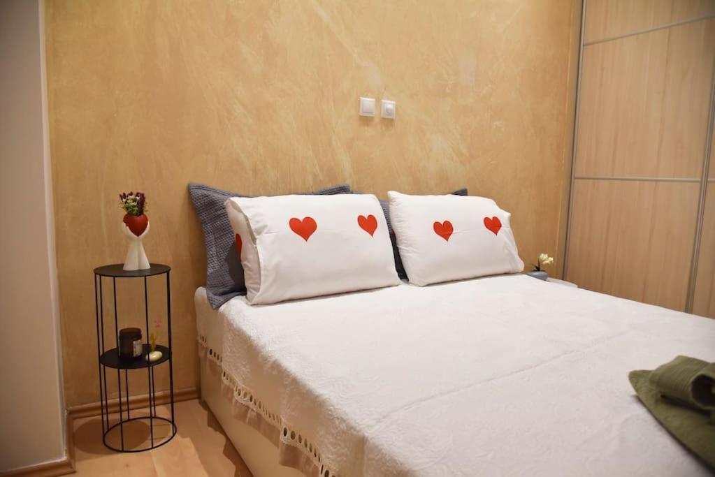 Tiny Treasure Apartment 아테네 외부 사진